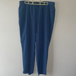 Cute blue and white patterned pants